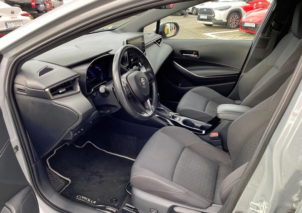 Toyota Corolla cena 93900 przebieg: 153063, rok produkcji 2020 z Kwidzyn małe 232